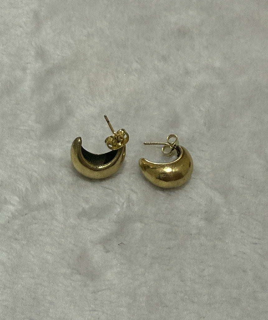 Crescent Moon Stud Earrings