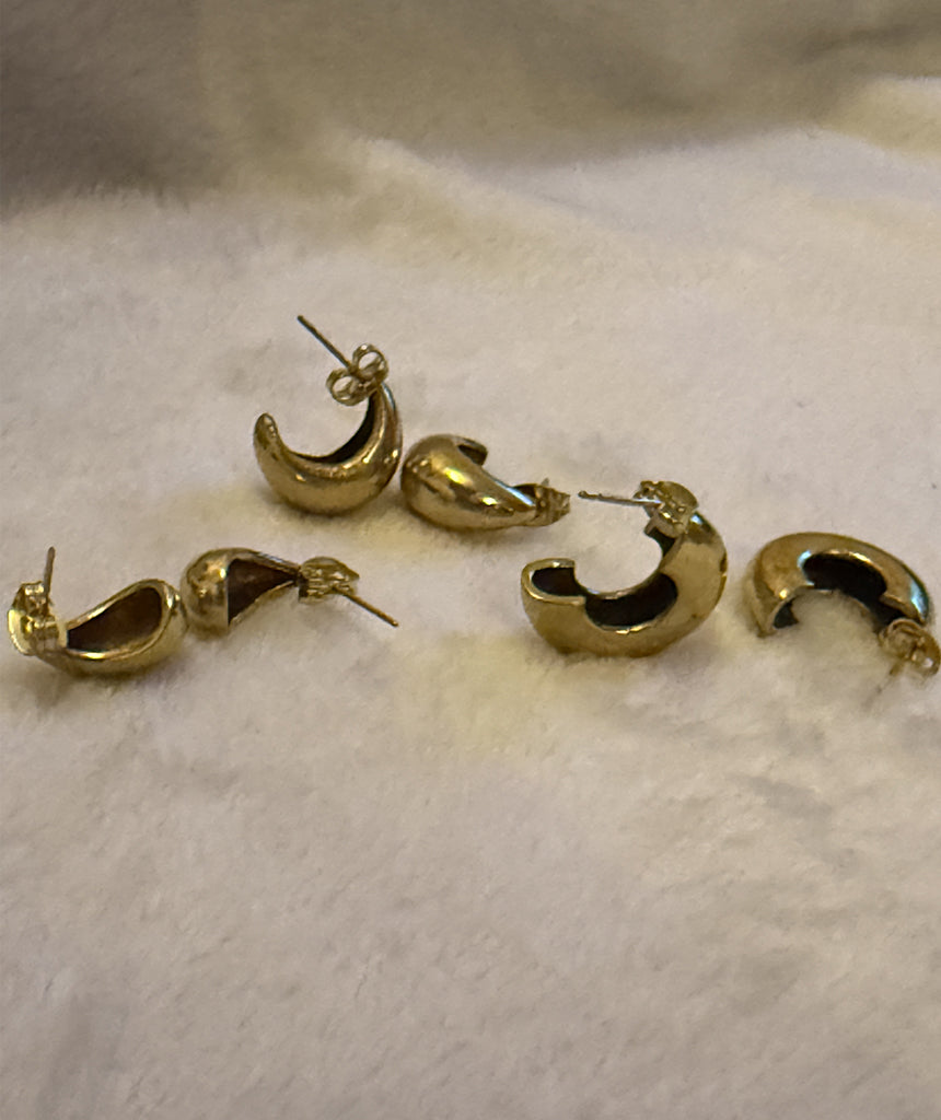 Crescent Moon Stud Earrings