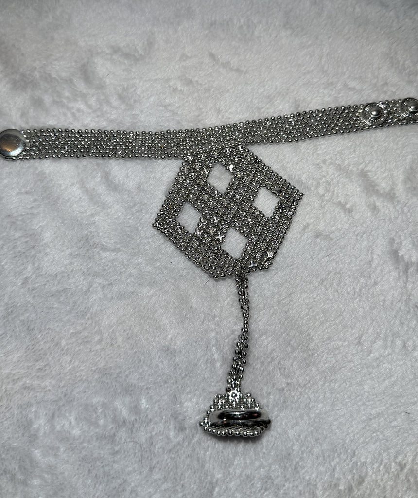 Cuffed Hex Chainmail Hand Harness