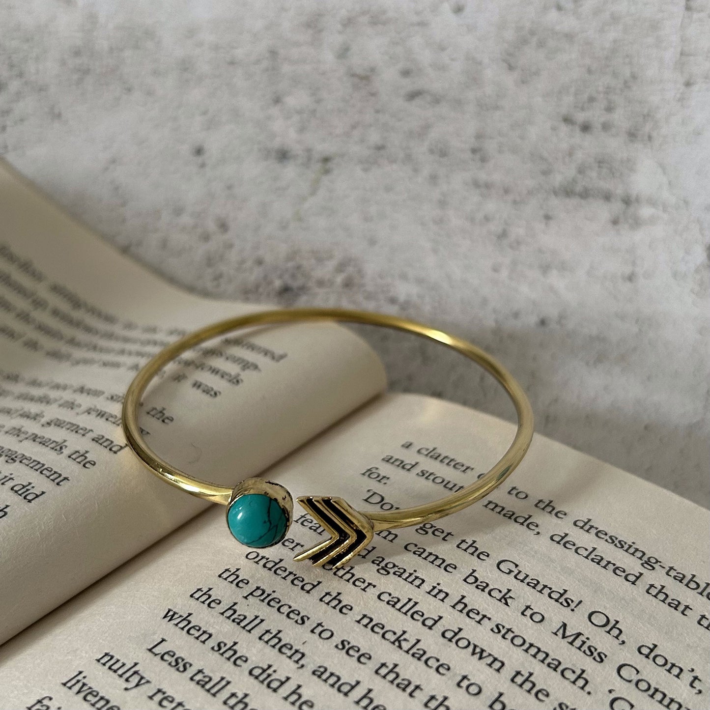 Gold and Turquoise Arrow Stone Bangle Bracelet