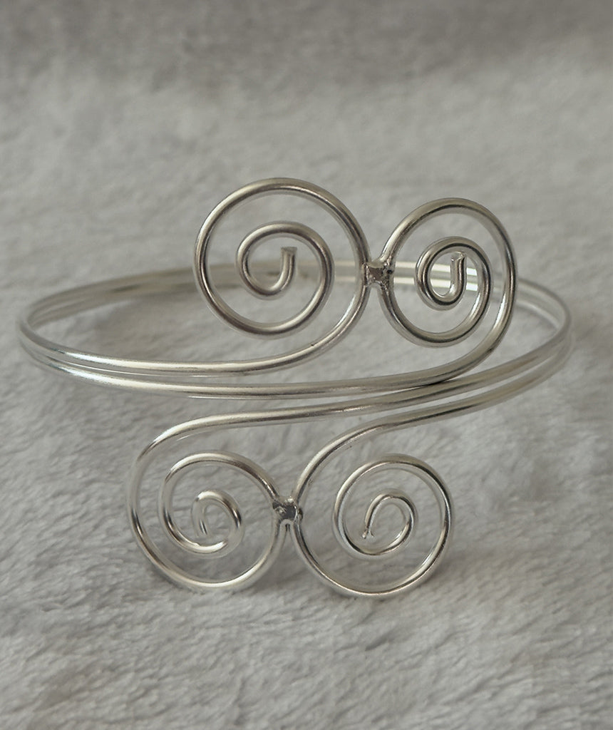 Leo Arm Cuff