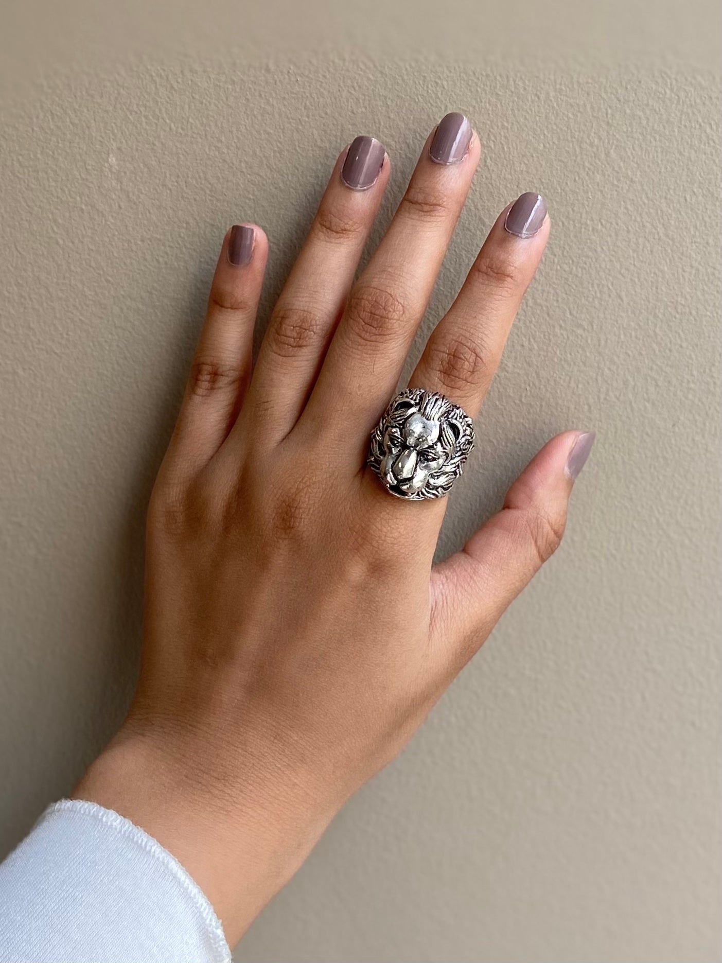 Silver Lion Ring