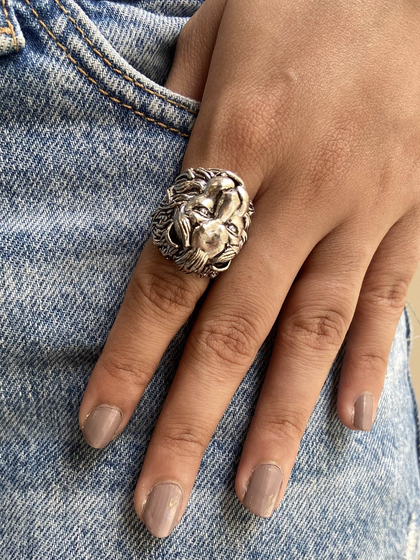 Silver Lion Ring