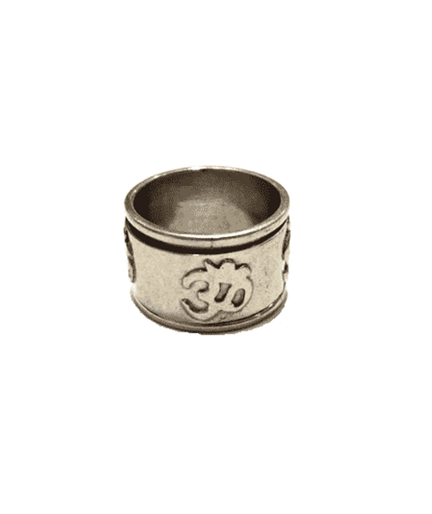 Om Chanting Ring