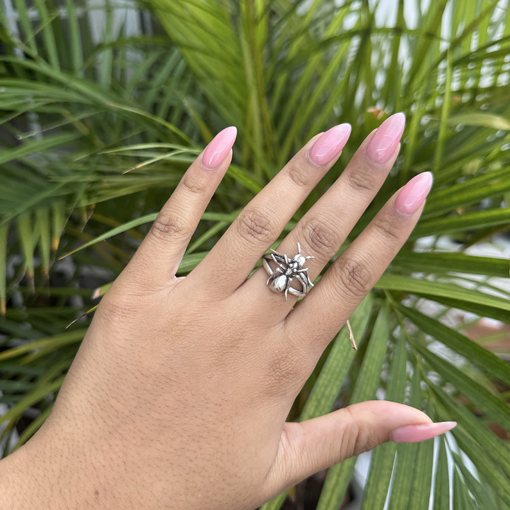 Silver Ant Ring