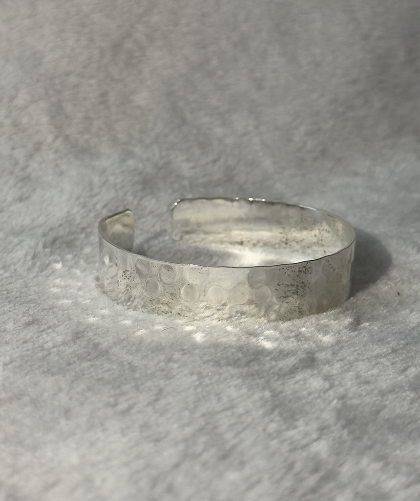 Simple Bangle Bracelet