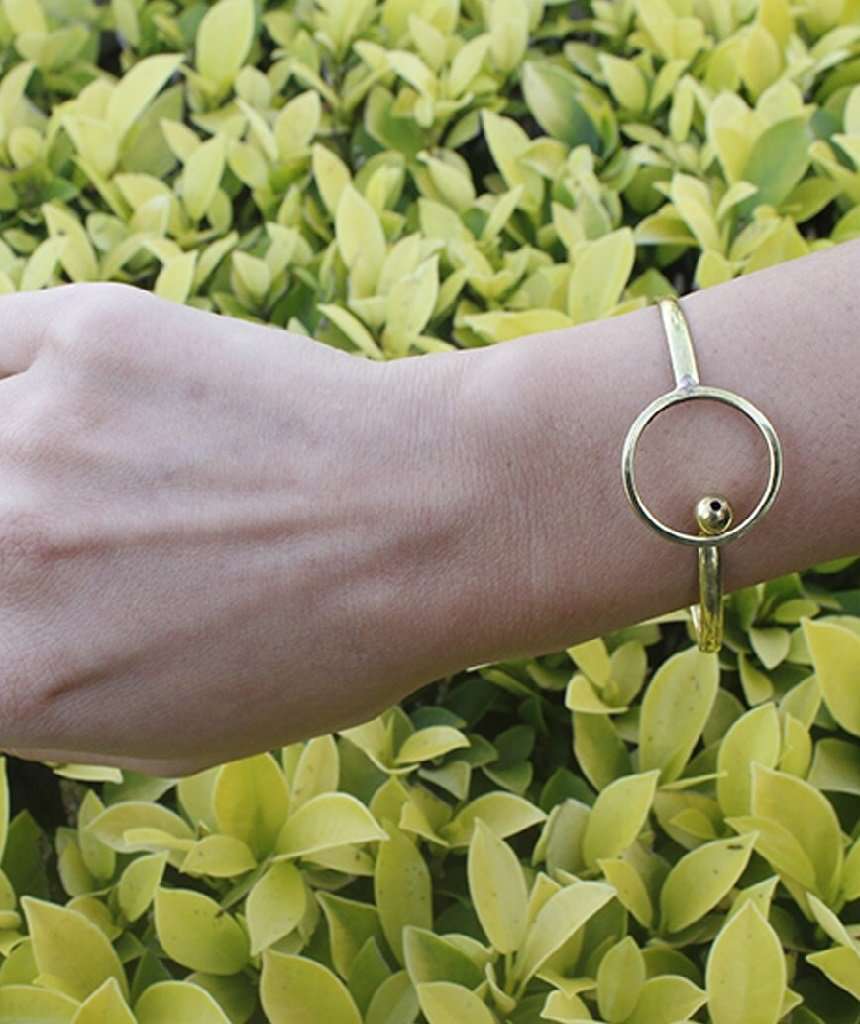 Simple Circle Bracelet