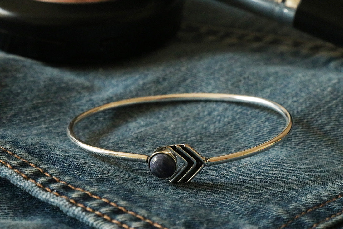 Arrow Stone Bangle Bracelet