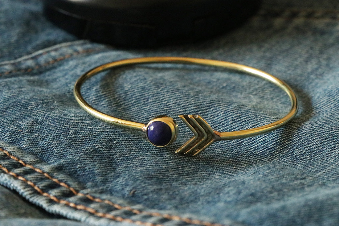 Arrow Stone Bangle Bracelet