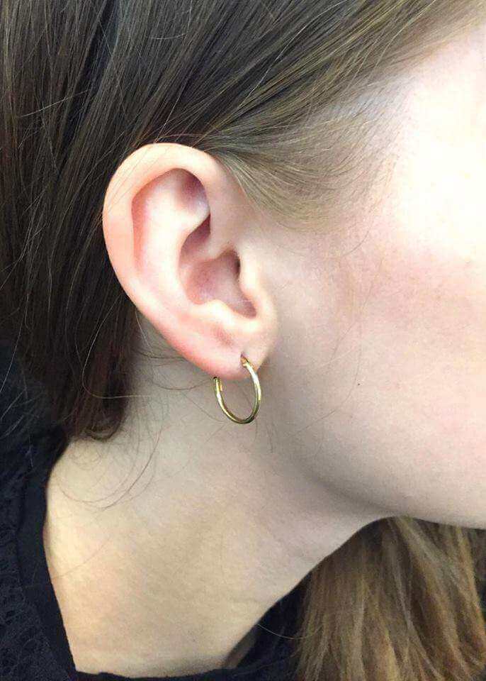 Gold Elegant Hoop Earrings