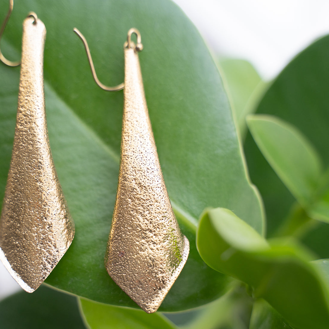 Gold Elegant Drop Earrings
