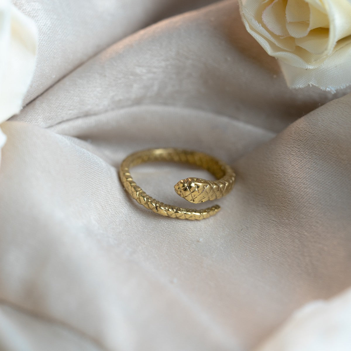 Elegant Adjustable Snake Ring