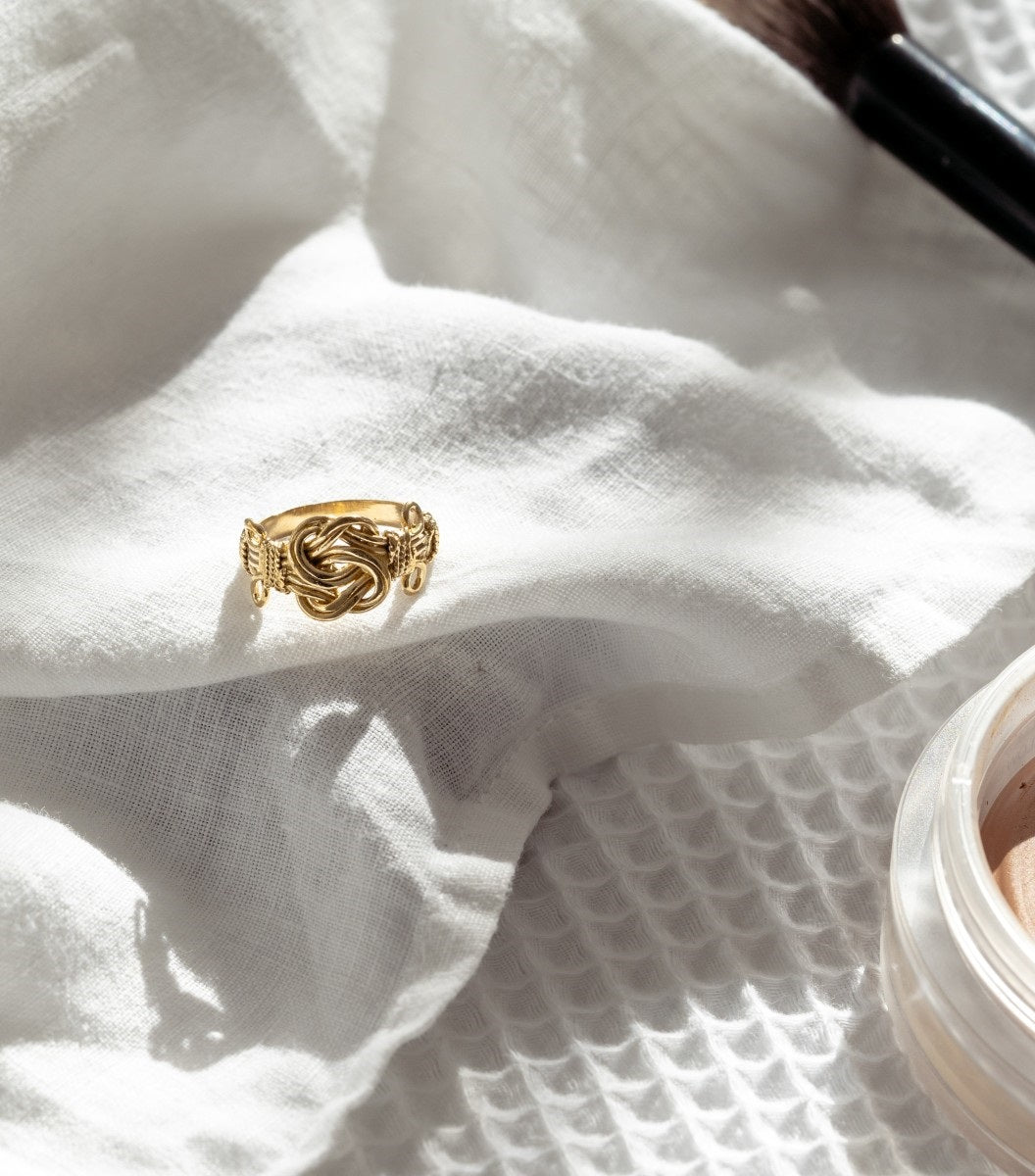 Gold Knotted Ring
