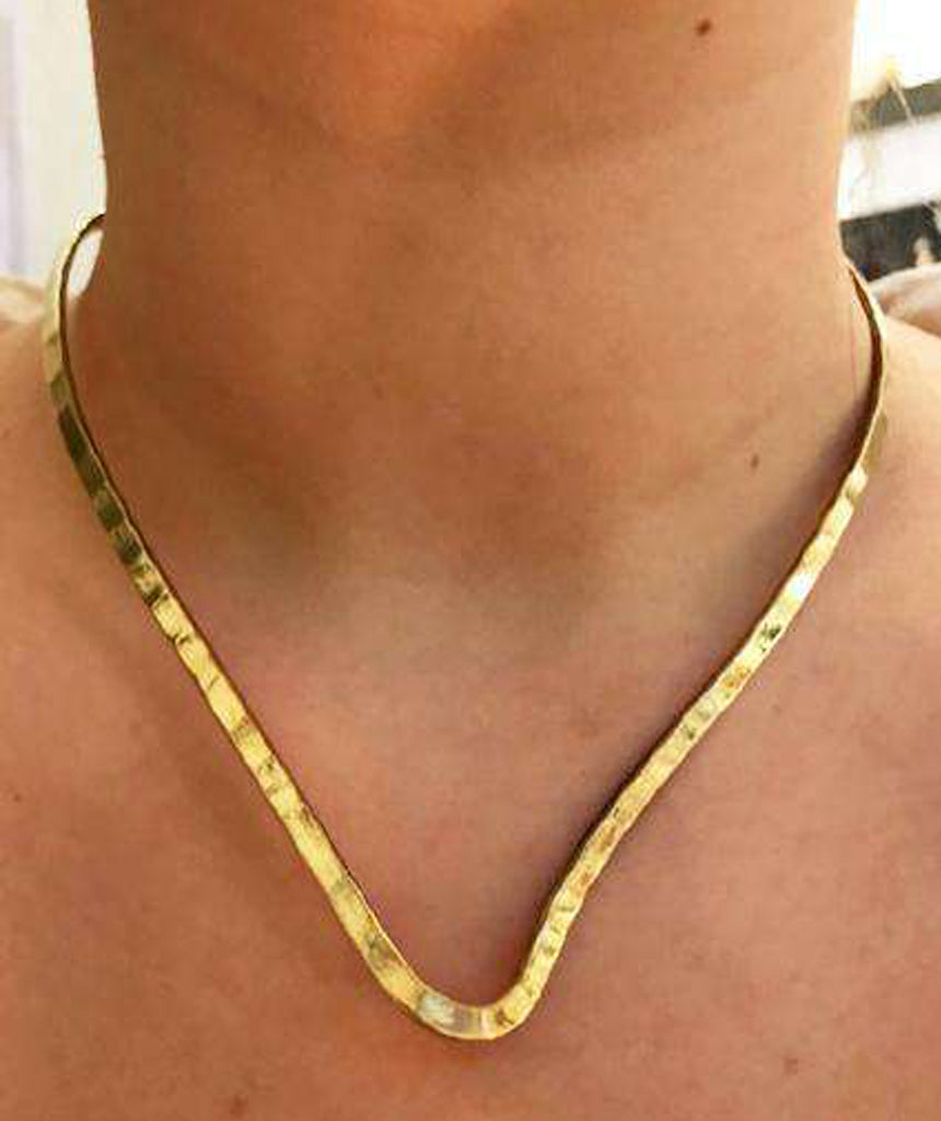 Gold The V Choker