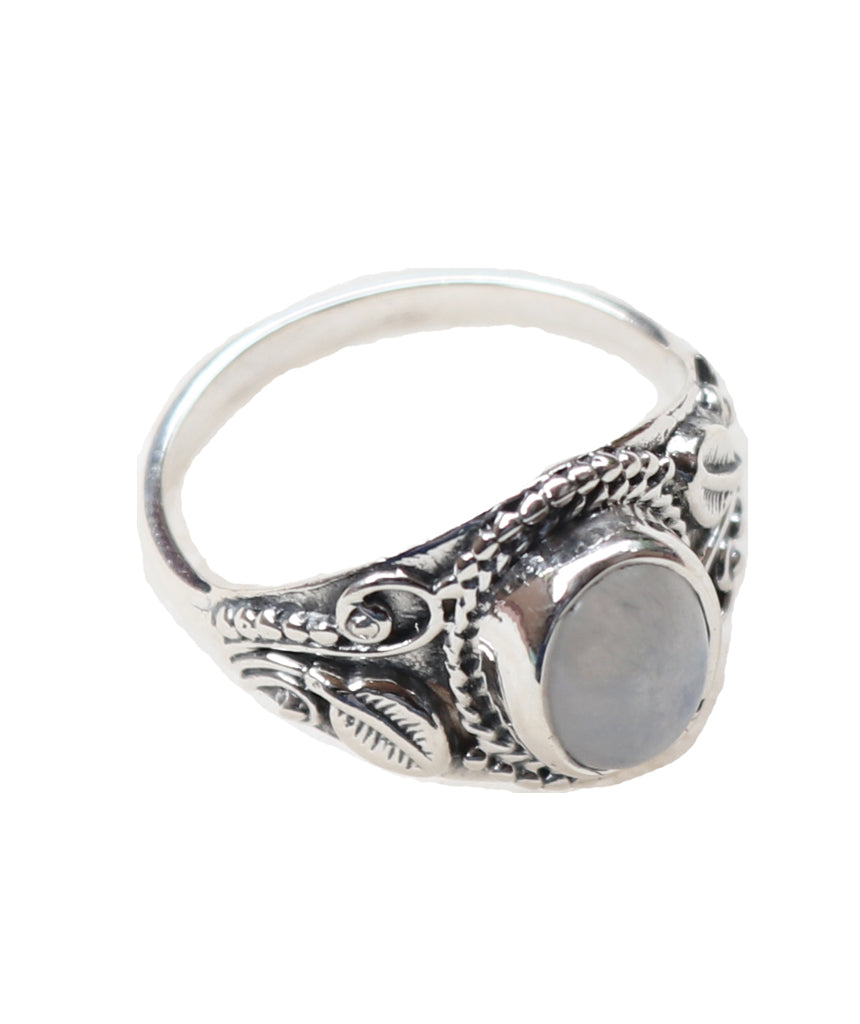 Victorian Style Oval Silver Ring with Stone