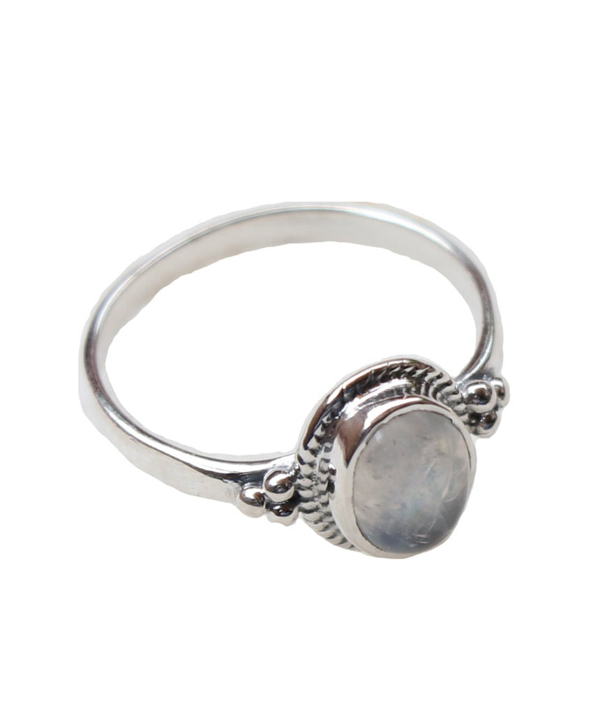 Filigree Oval Silver Ring with Stone