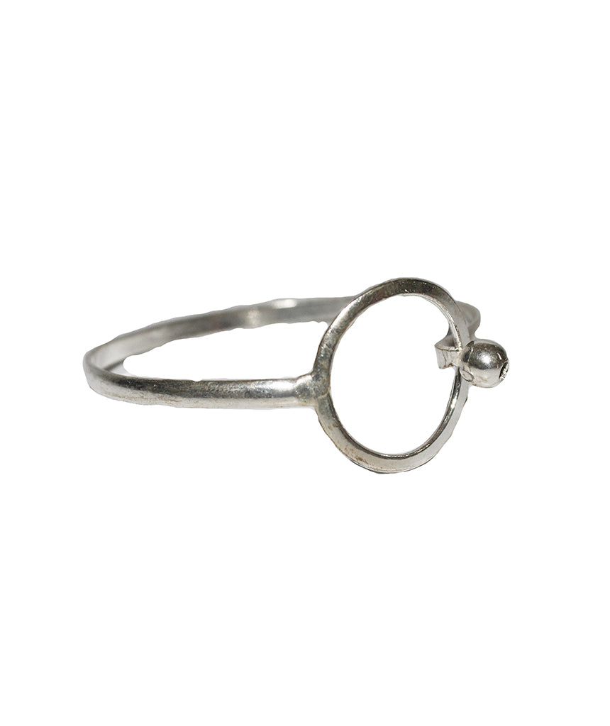 Simple Circle Bracelet