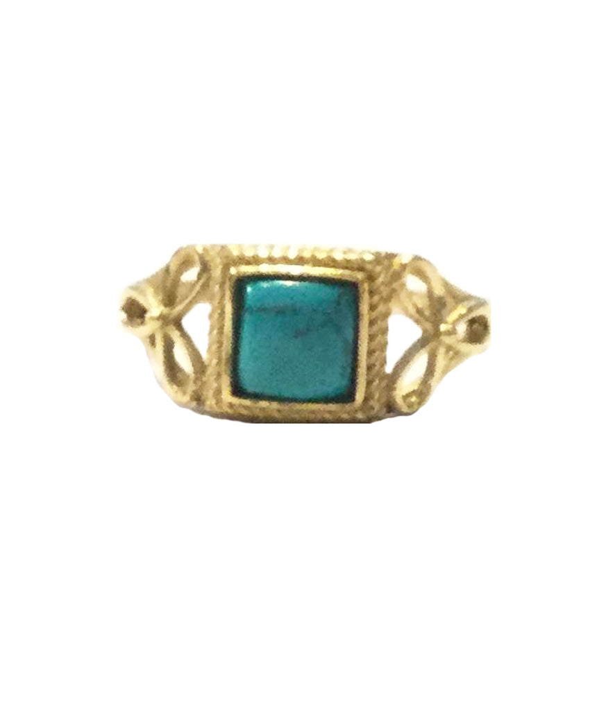 Small Stone Ring Adjustable