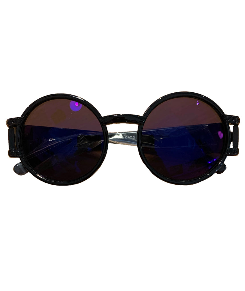Oval style sunglasses