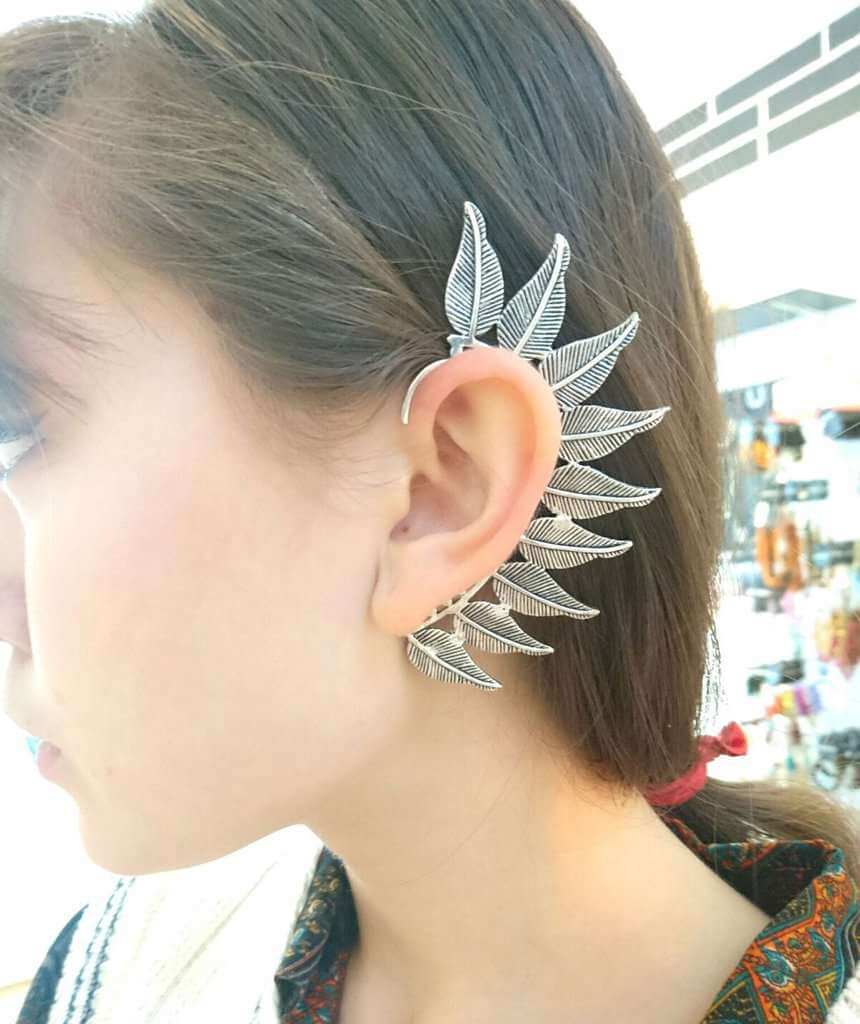 Silver Bold Boho Leaf Earcuff