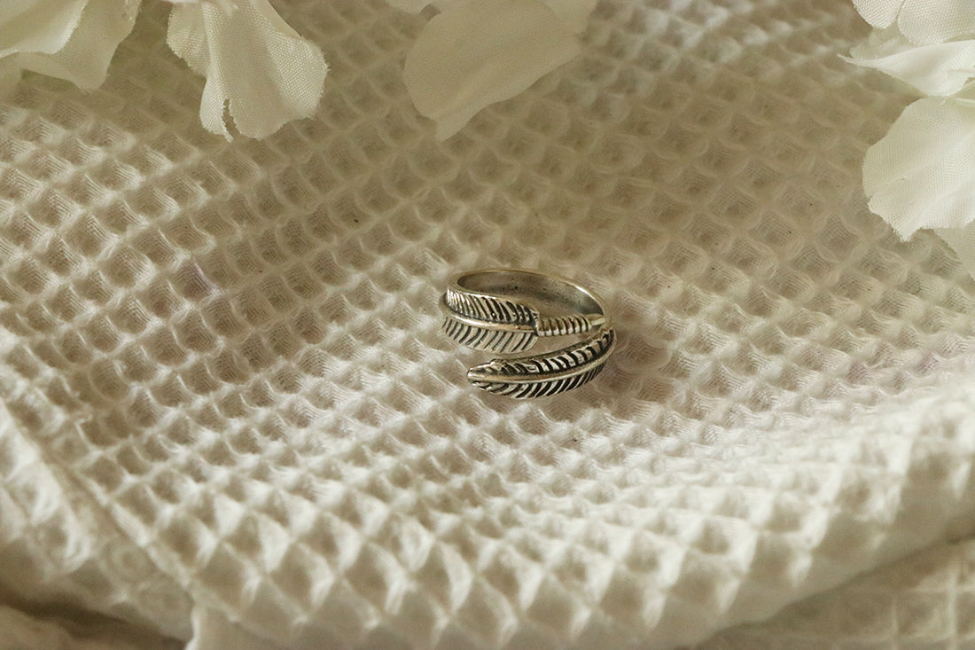 Silver Feather Ring