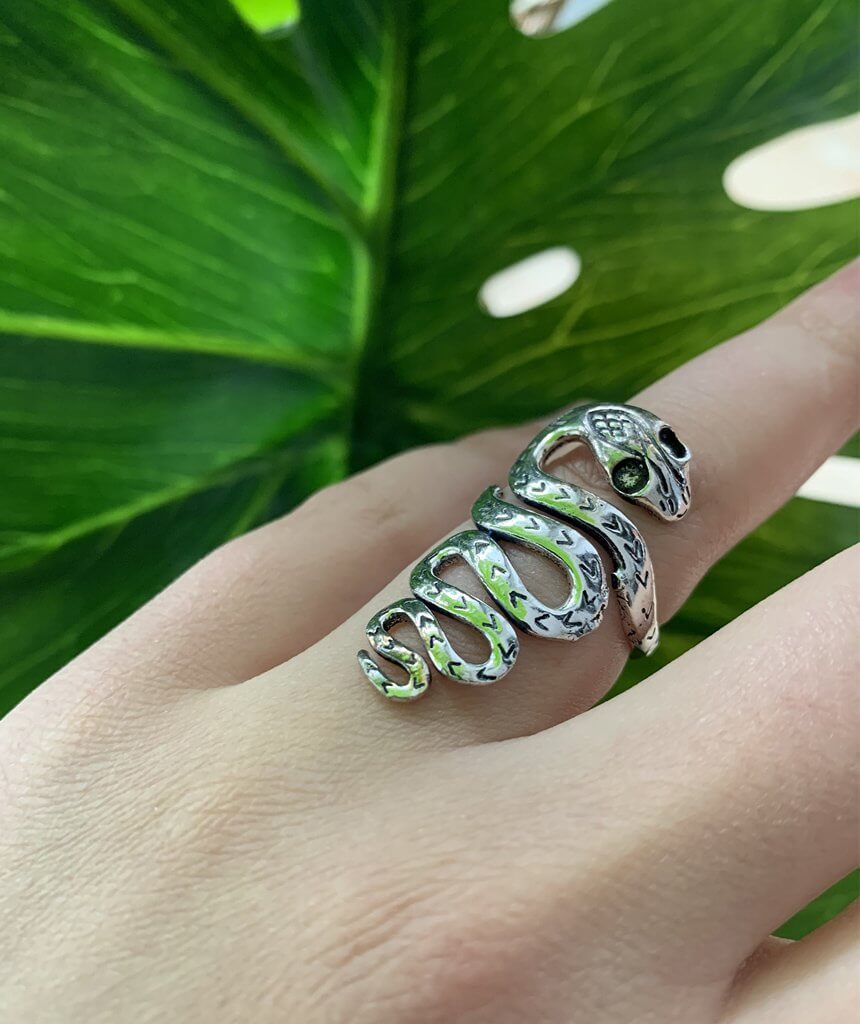 Silver Snake Eyes Ring