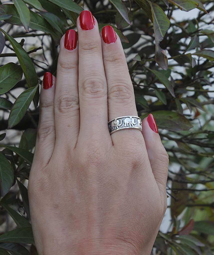 Silver Walking Elephants Ring