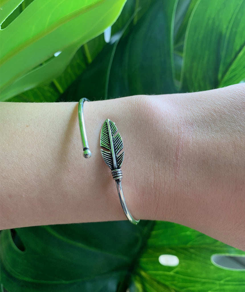 Silver Curl Up Feather Bangle Bracelet