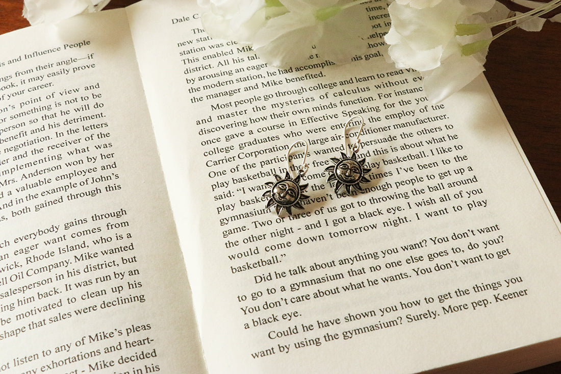Mini Sun Earrings