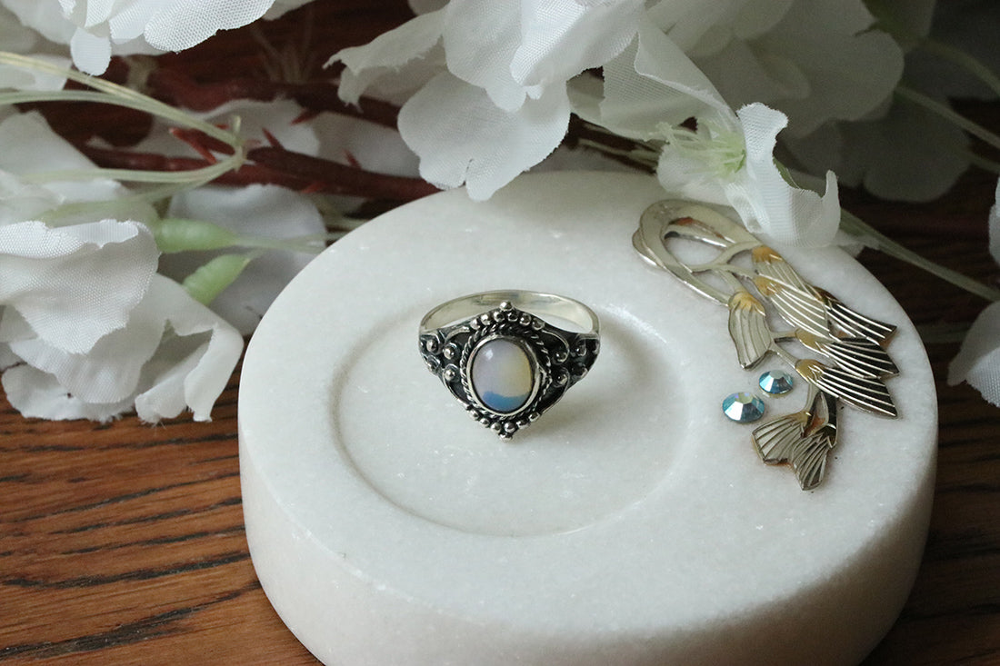 Sterling Silver Oval Silver Ring with Stone