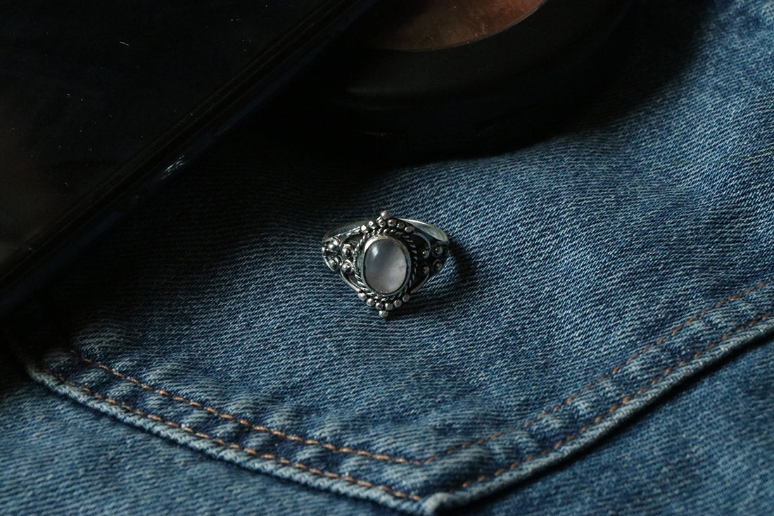 Sterling Silver Oval Silver Ring with Stone