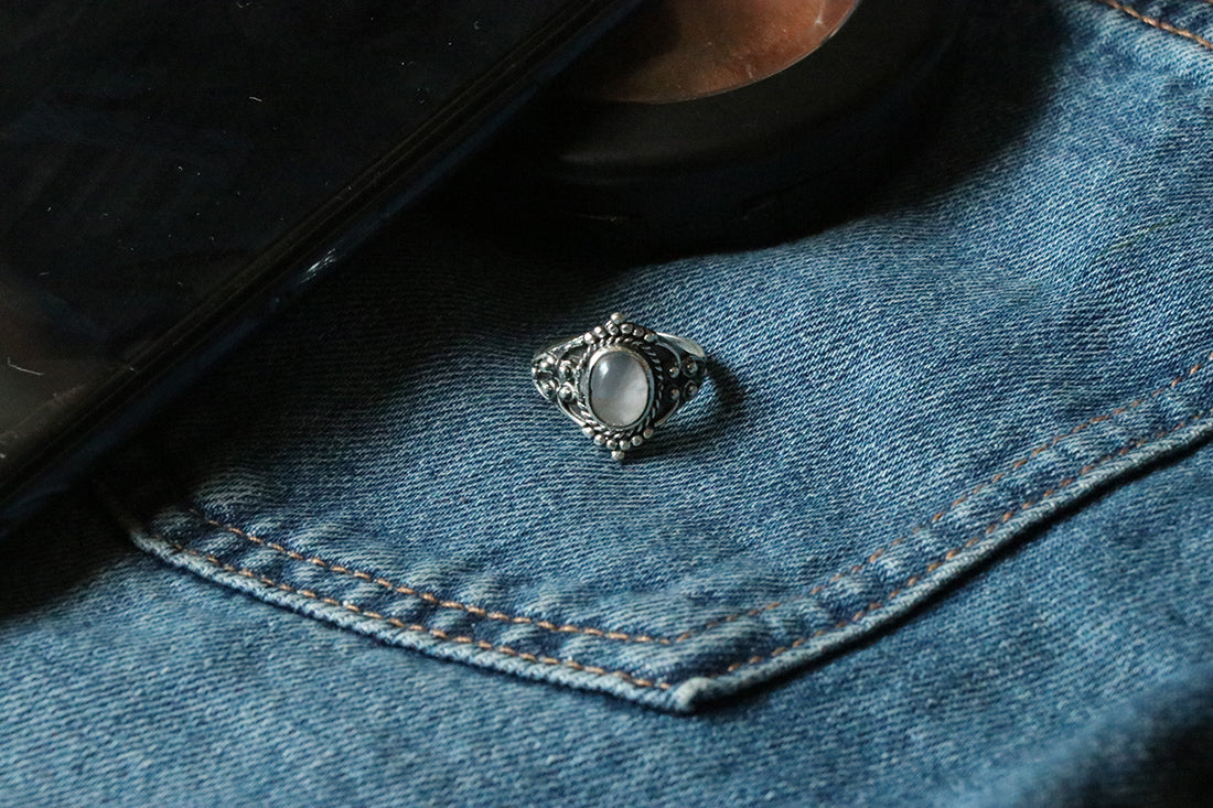 Sterling Silver Oval Silver Ring with Stone