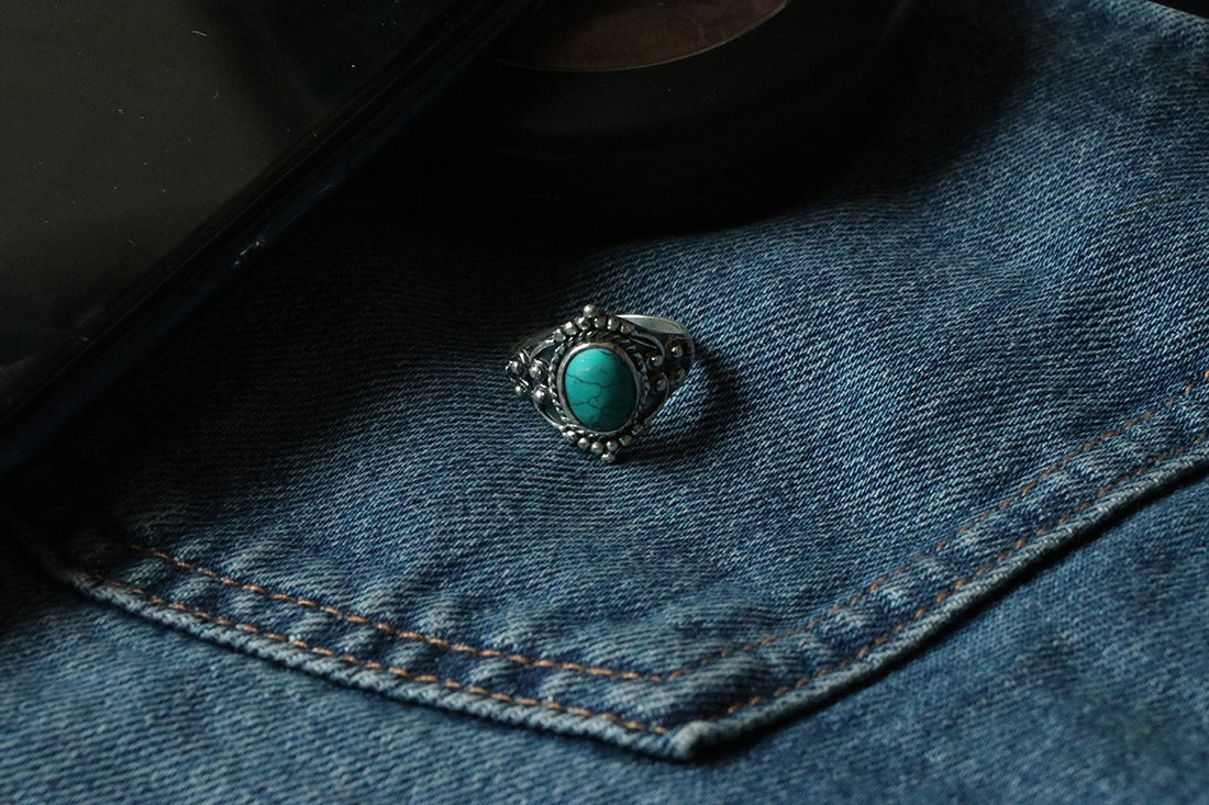 Sterling Silver Oval Silver Ring with Stone