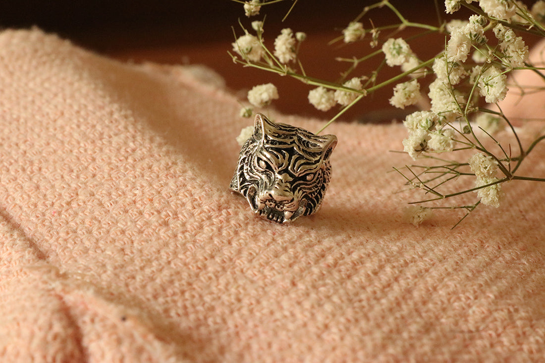 Tiger Head Ring