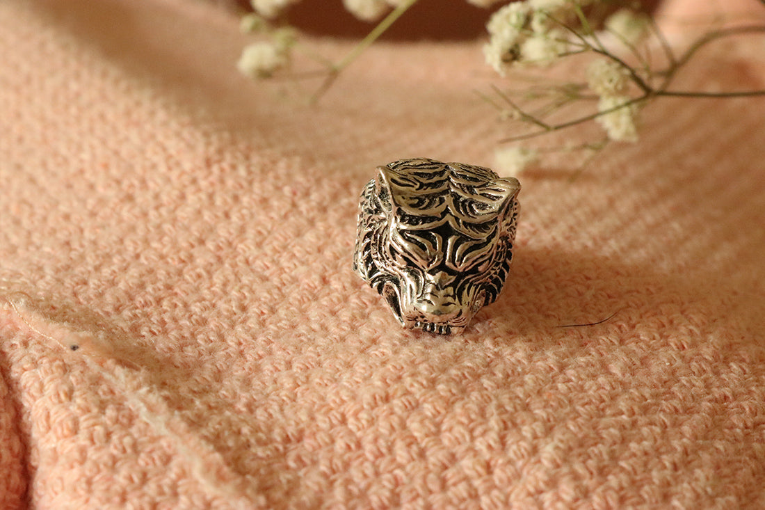 Tiger Head Ring