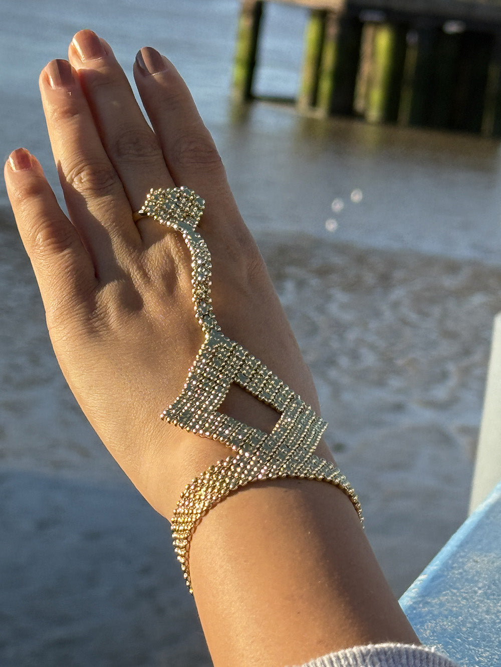 Chainmail Hand Harness