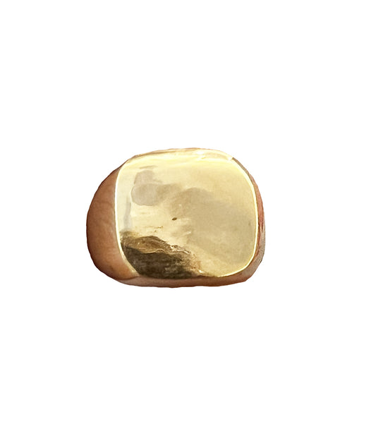 Classic Signet Ring Curved Edges