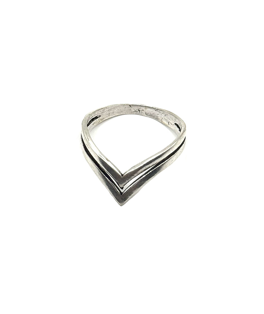 Geometric Double Triangle Ring