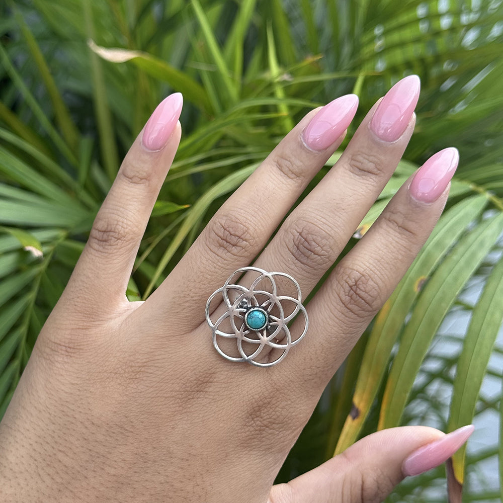 Labyrinth Stone Ring