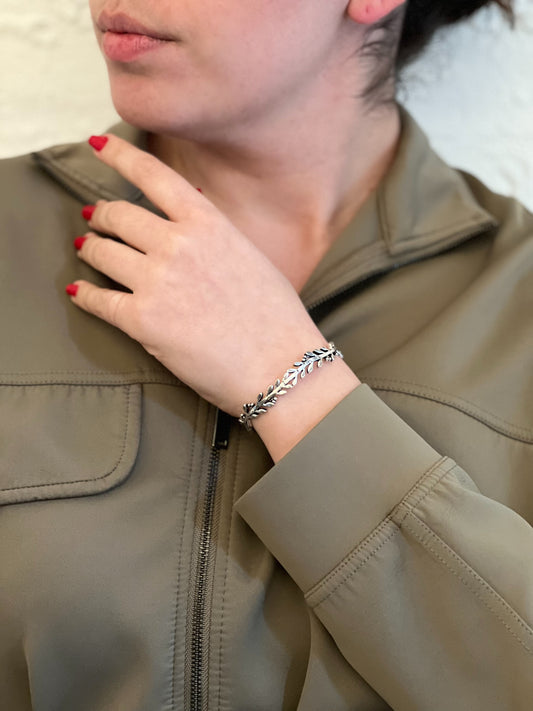 Delicate Leaf Embrace Bracelet
