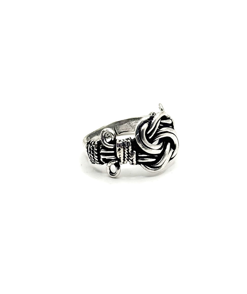 Silver Knotted Ring 