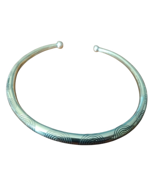 Spiral Choker
