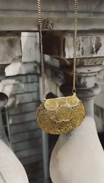The Filigree Chain Purse