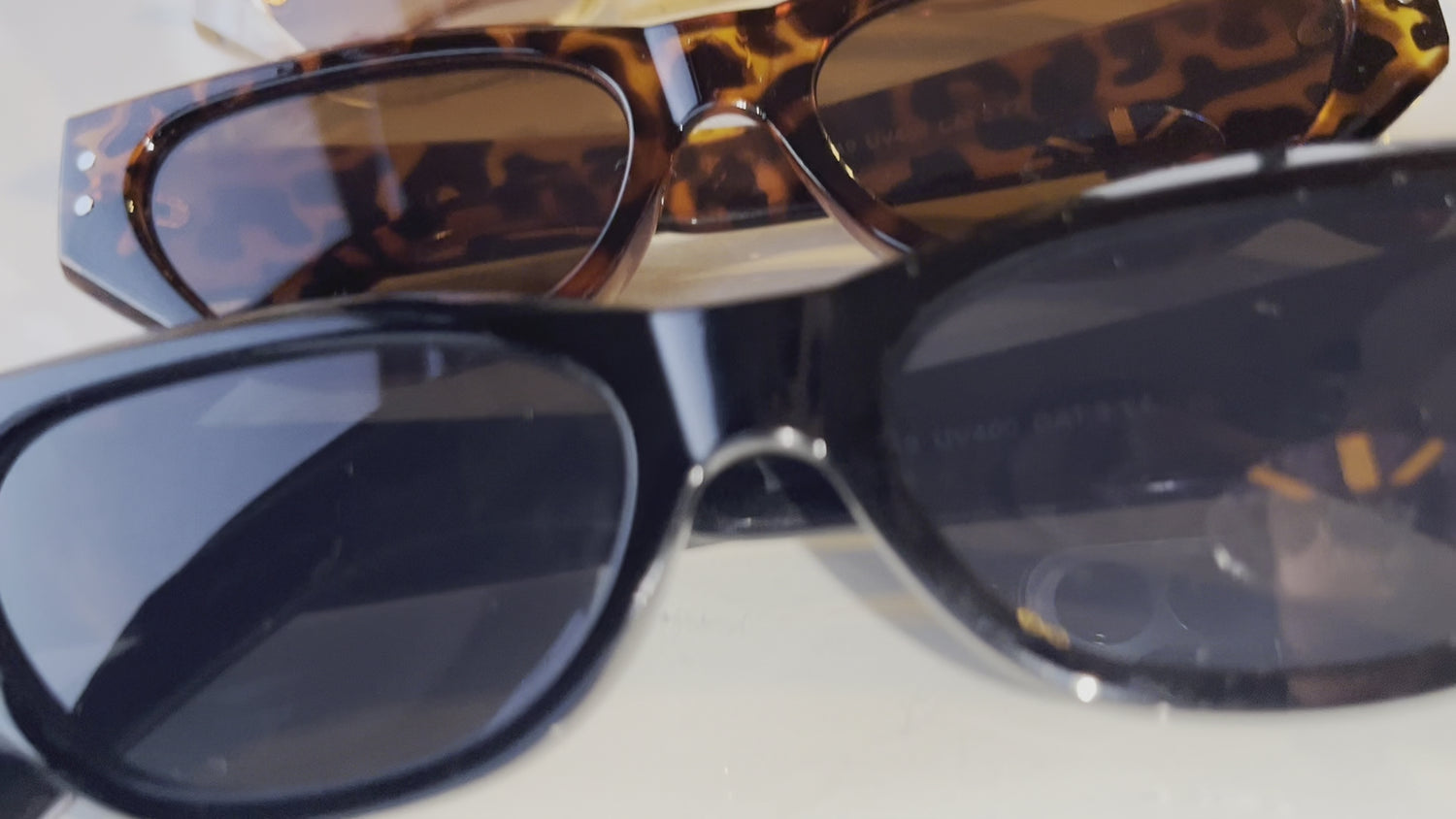 Classic Oval Sunglasses