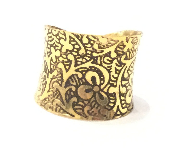 Engraved Ring