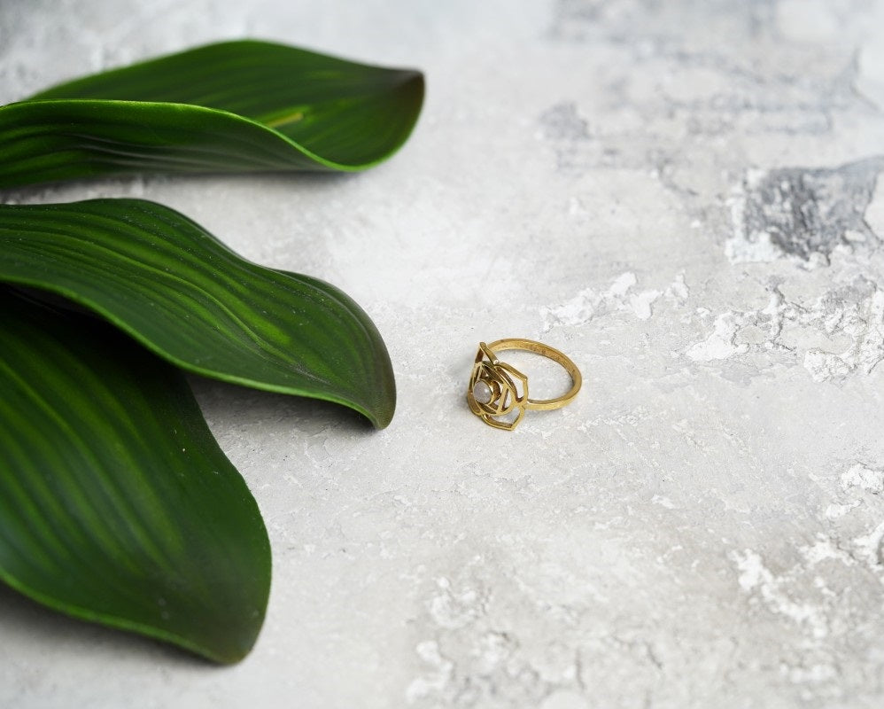 Geometric Flower Ring with Stone