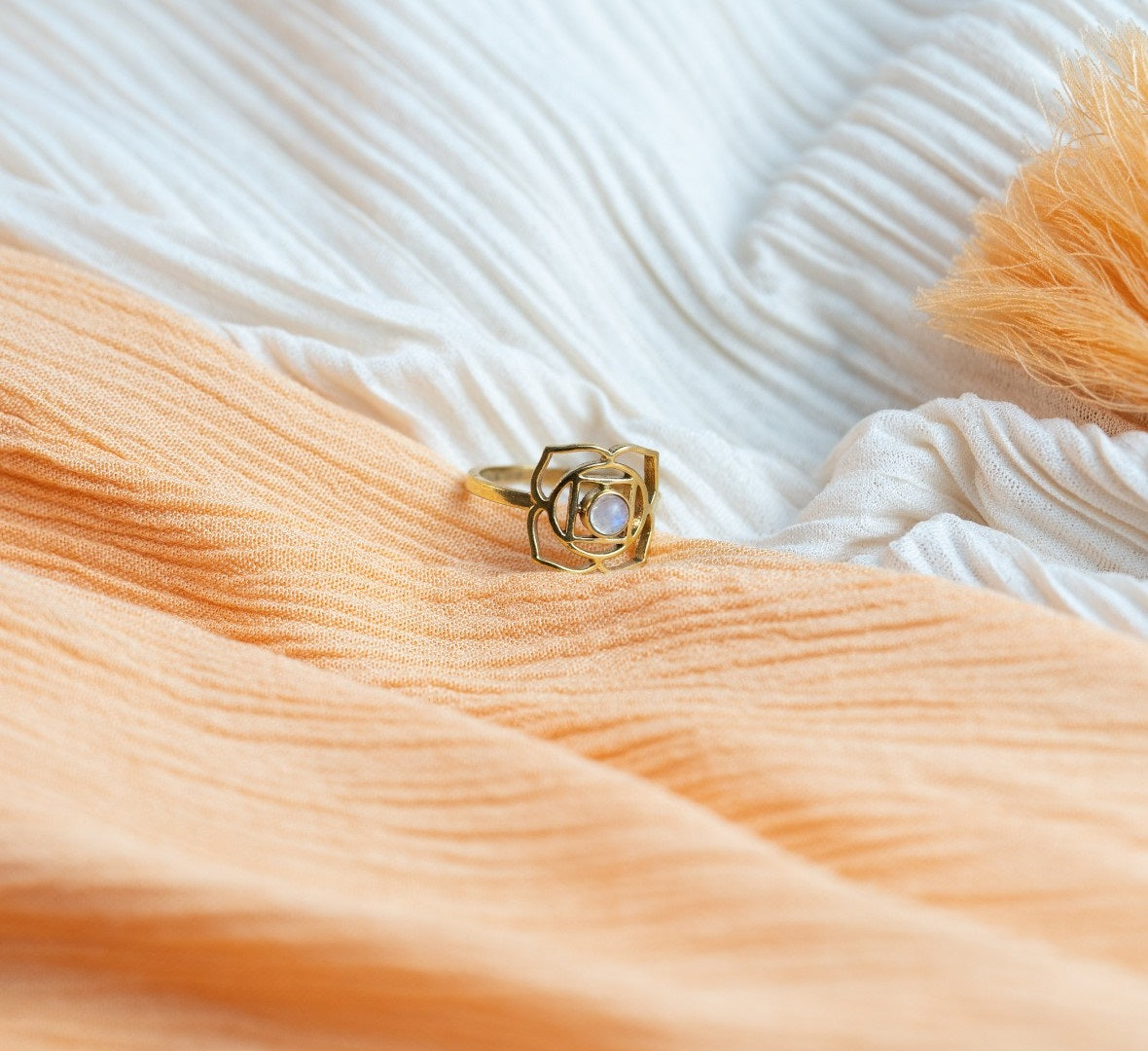 Geometric Flower Ring with Stone