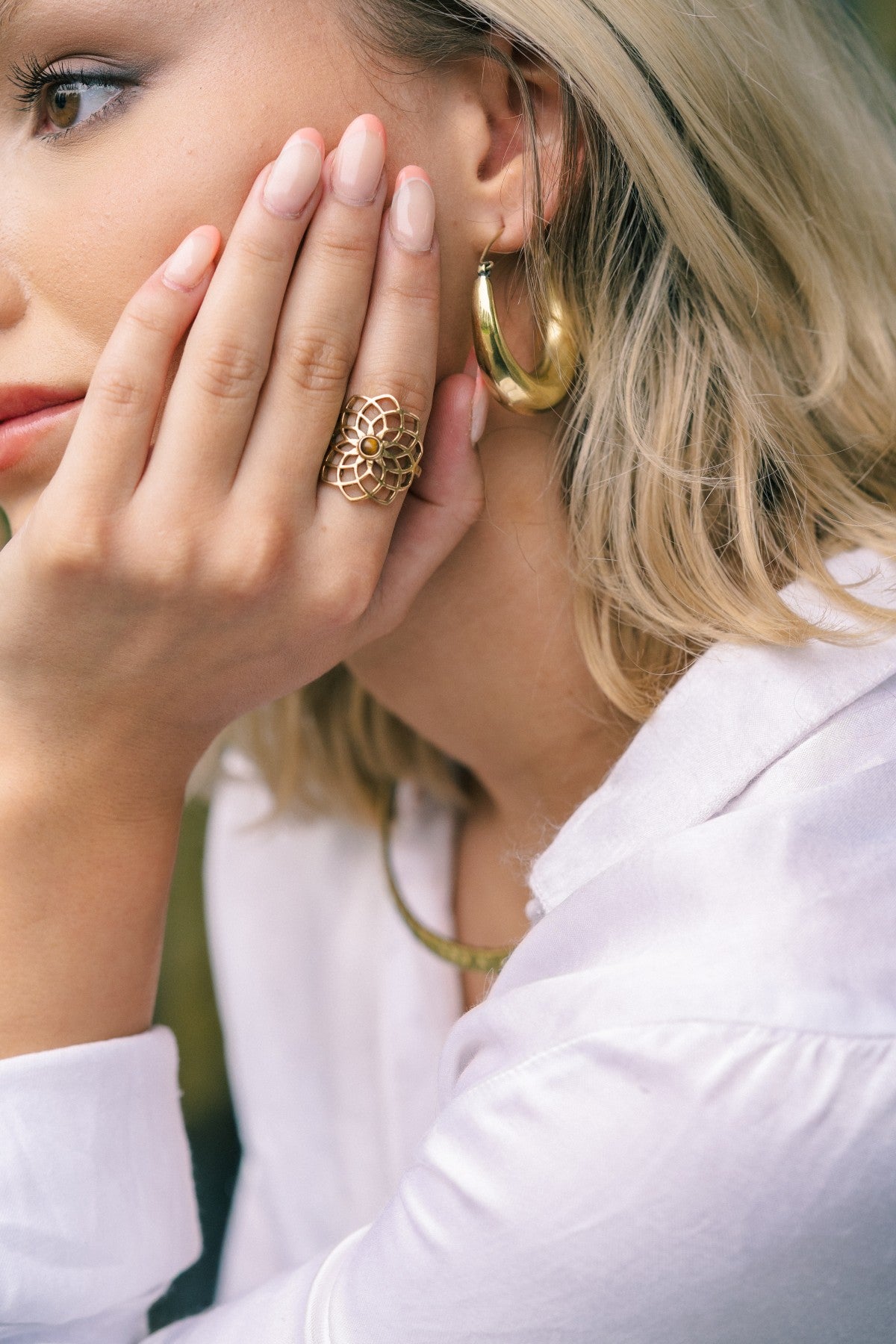 Geometric Flower Ring with Stone