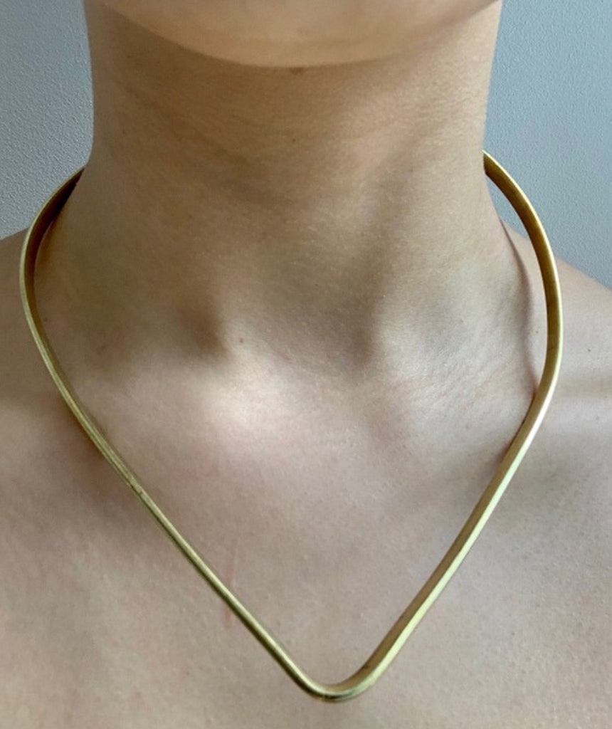 Gold The V Choker