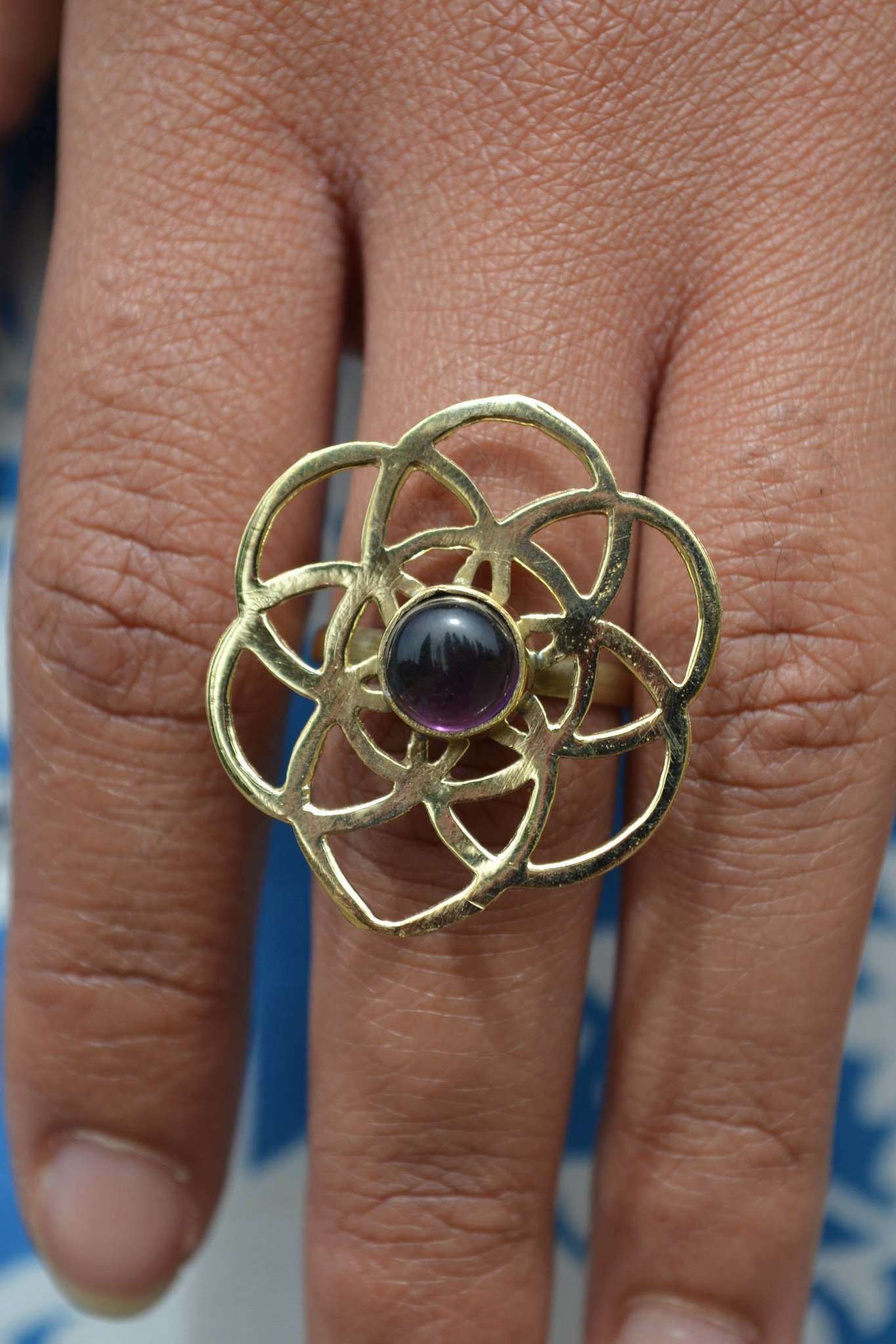 Gold Labyrinth Ring with Purple Amethyst Stone